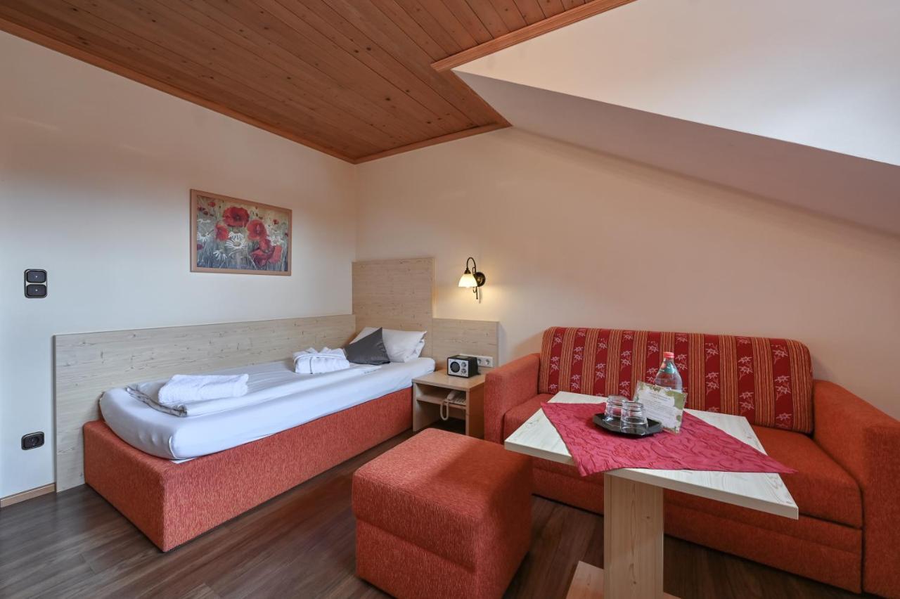 Hotel Weinbauer Σβάνγκαου Εξωτερικό φωτογραφία