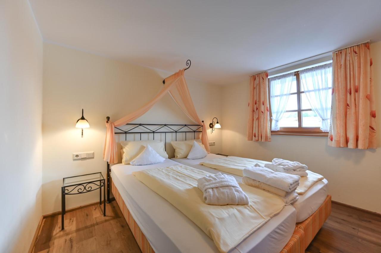 Hotel Weinbauer Σβάνγκαου Εξωτερικό φωτογραφία