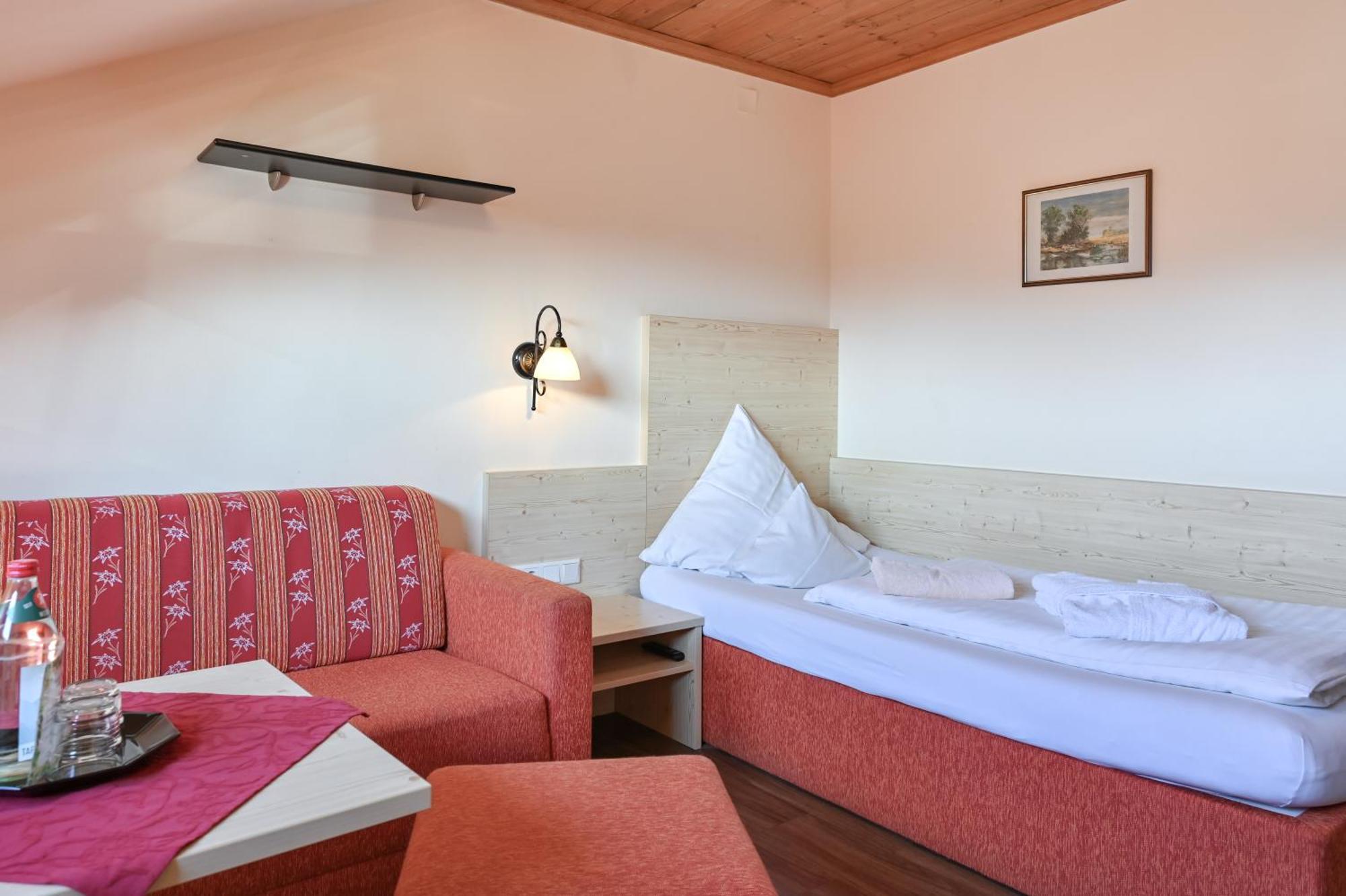 Hotel Weinbauer Σβάνγκαου Εξωτερικό φωτογραφία