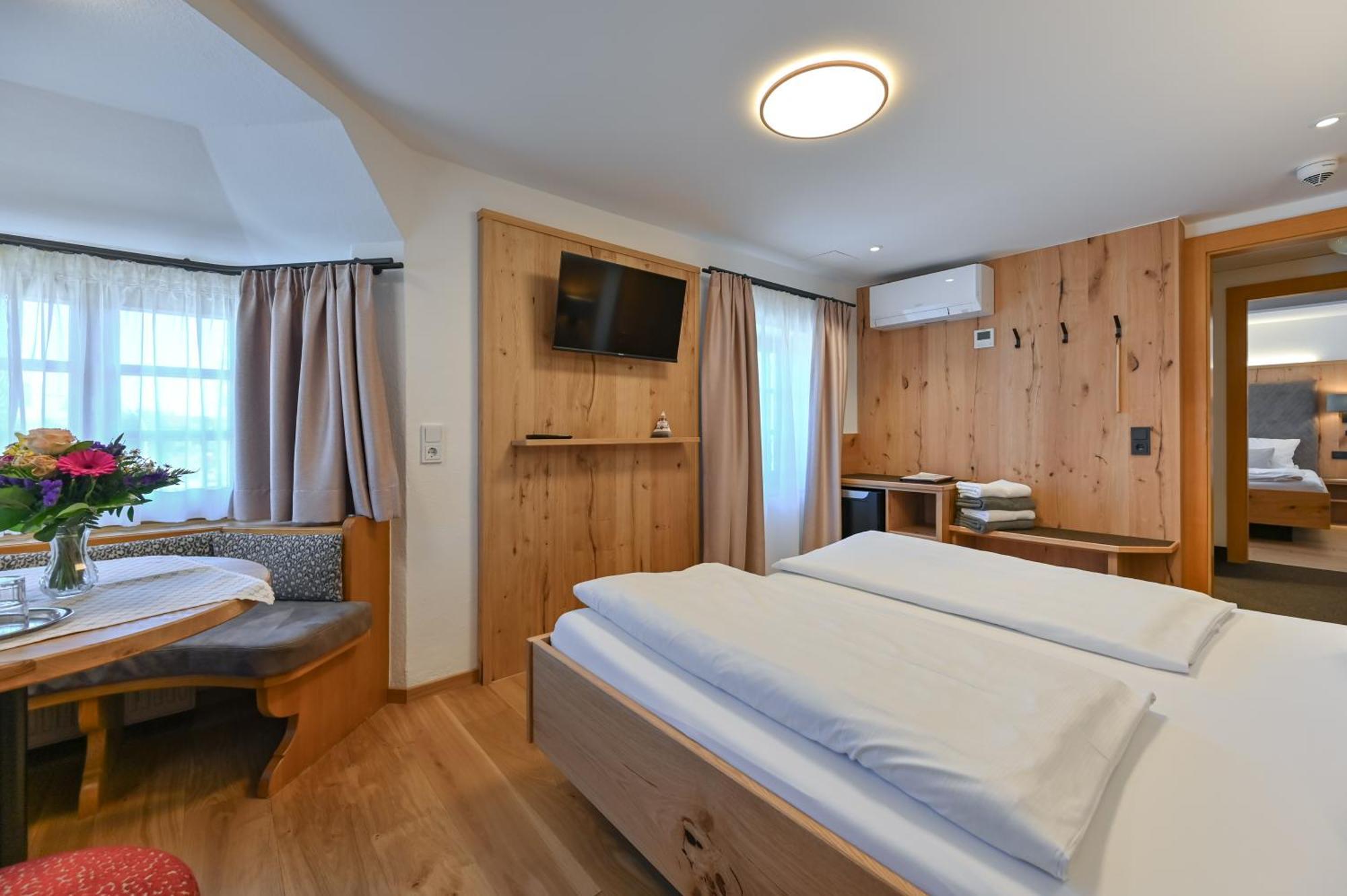 Hotel Weinbauer Σβάνγκαου Εξωτερικό φωτογραφία