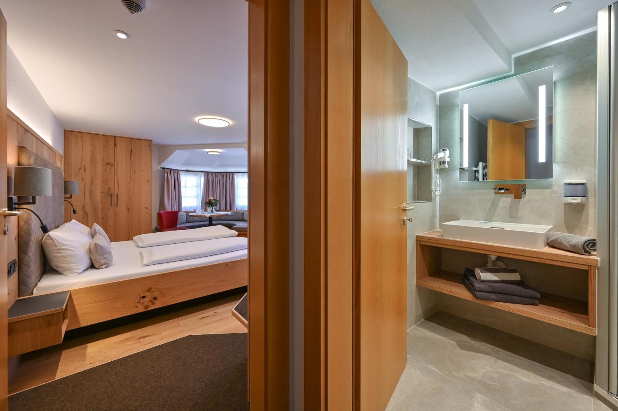 Hotel Weinbauer Σβάνγκαου Εξωτερικό φωτογραφία
